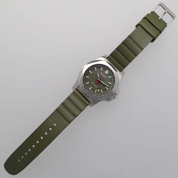 VICTORINOX Watches 241683 Stainless Steel/rubber Quartz - Picture 1 of 11